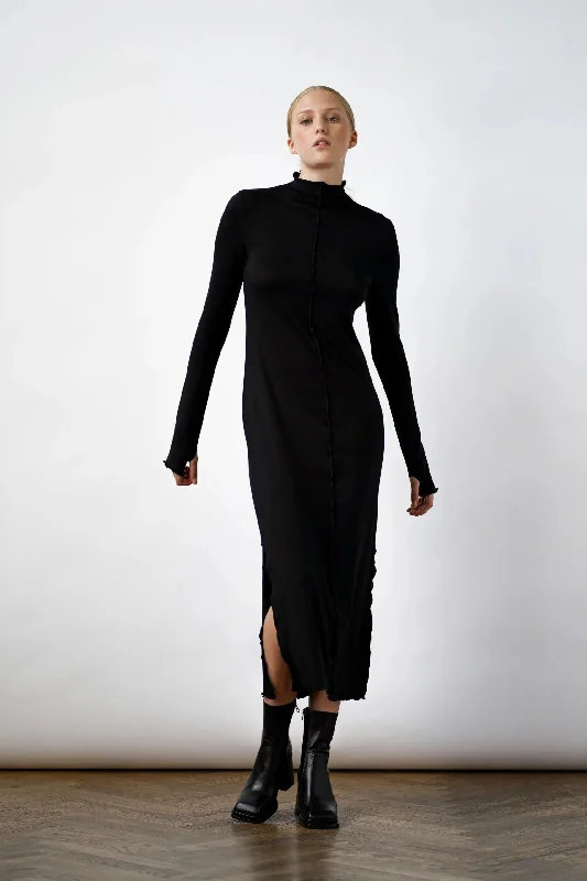 Bisse Dress Black Tunics Essential wardrobe