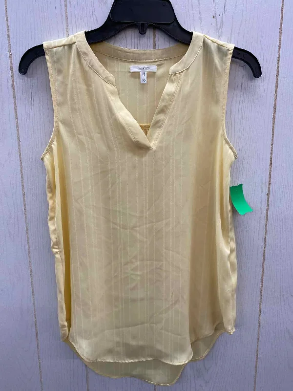 Maurices Yellow Womens Size XS Tank Top silver tank top