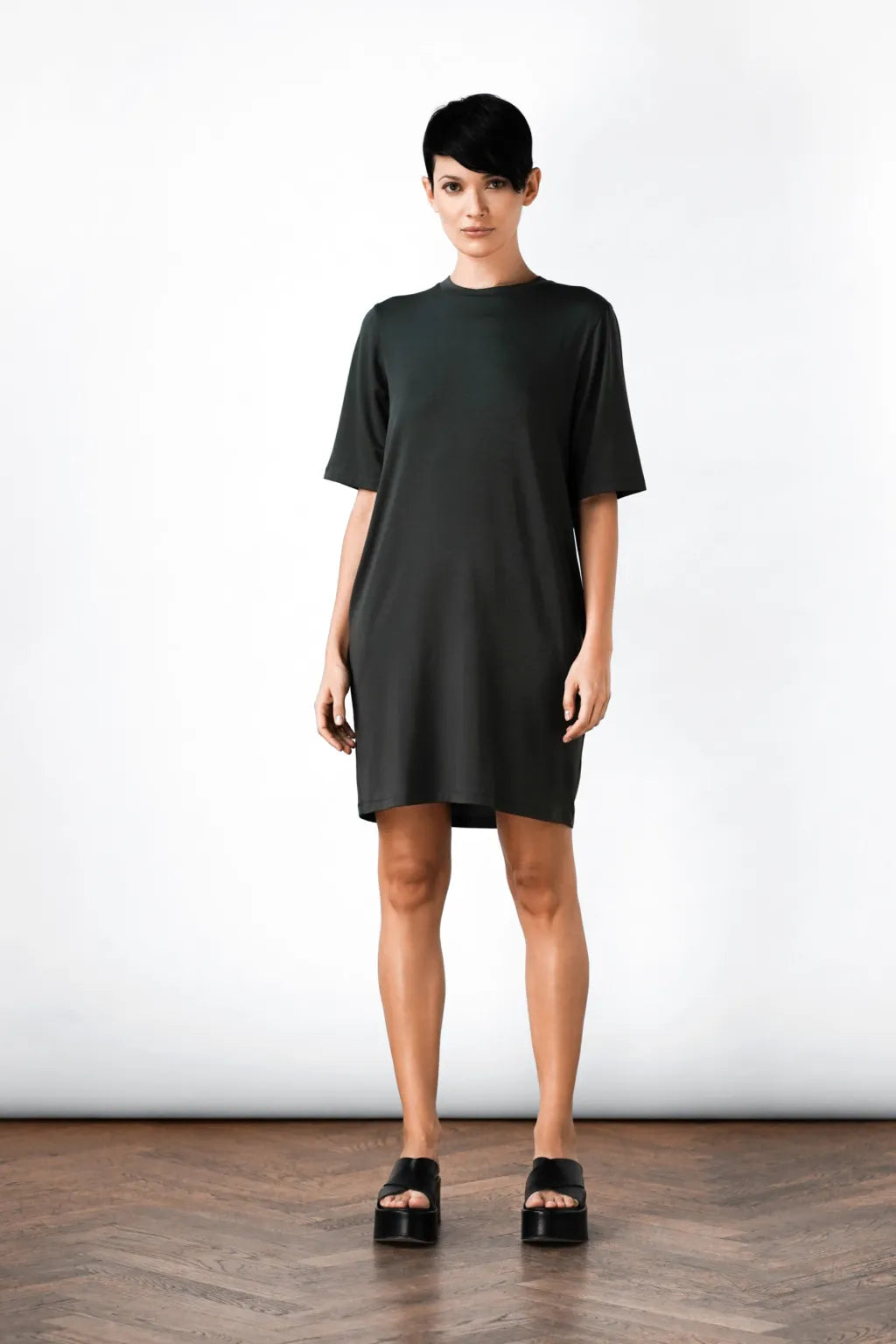 Valtteri Dress Pine Tunics Silk luxurious