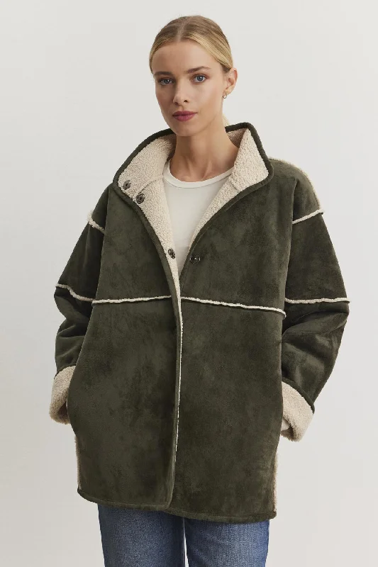 ALBANY LUXE SHERPA REVERSIBLE JACKET Notch Collar Jacket Peter Pan Collar Jacket Cowl Neck Jacket ALBANY LUXE SHERPA REVERSIBLE JACKET Notch Collar Jacket Peter Pan Collar Jacket Cowl Neck Jacket