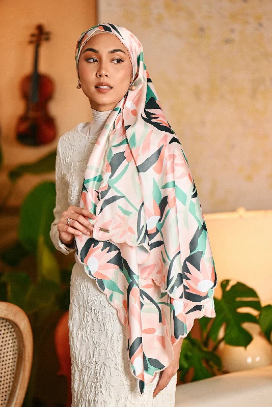 The Glow Women Broderie Shawl - Lily Soft Wool Shawl Wrap