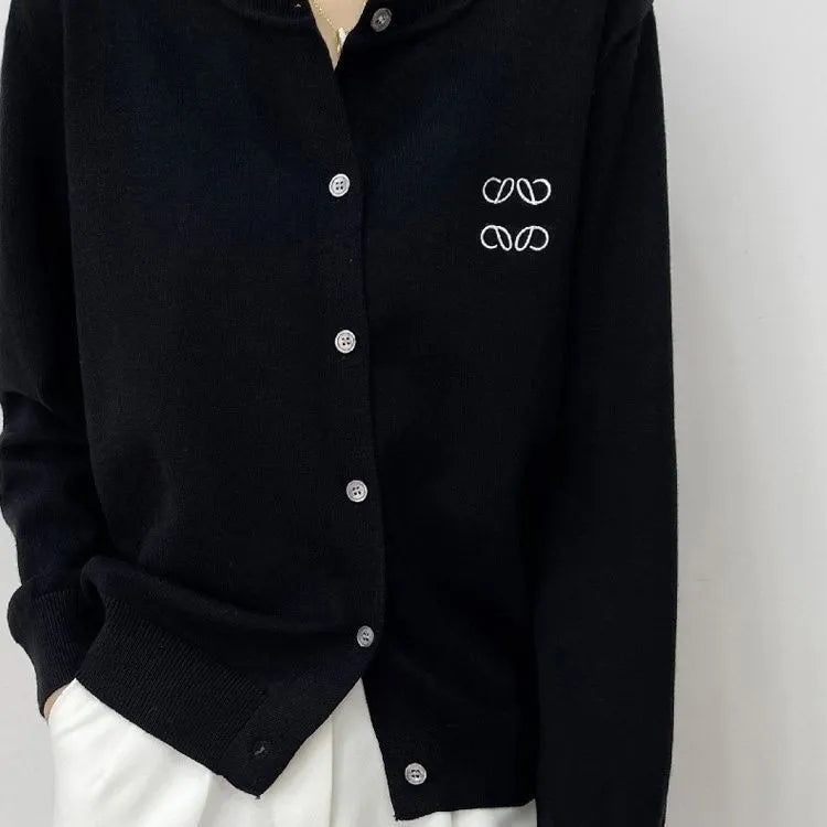 Designer Womens Sweaters Pullover Es Sweater Knit Sweatshirt Crew Neck Long Slevee Cardigan Embroidery Clothing Casual Autumn and Winter Y4rm# Hoodie with Hem Frayed Vintage Worn