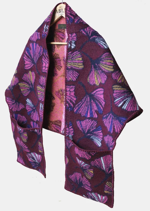 Lillian Luxury Shawl with Pockets Elegant Velvet Shawl Wrap