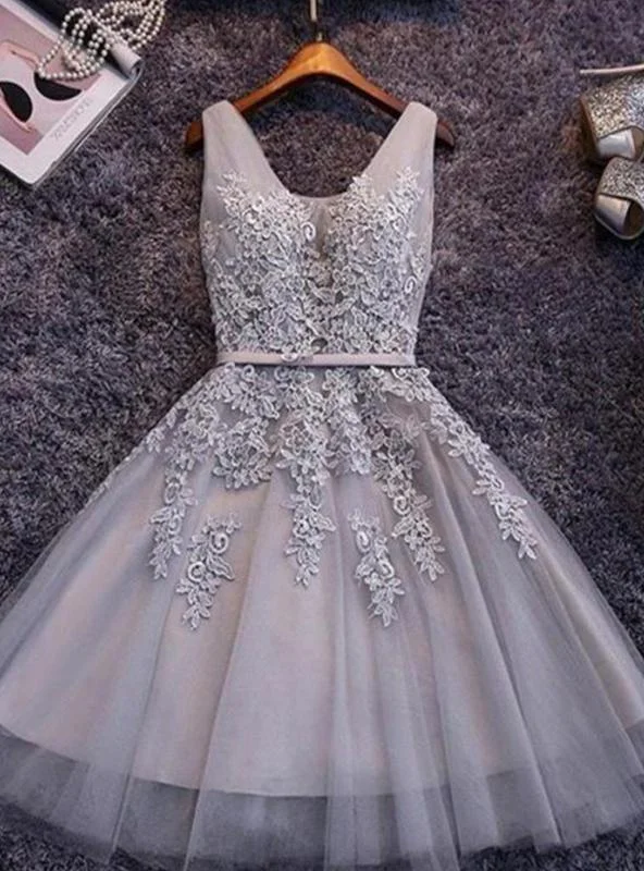 Tulle Sash/Ribbon/Belt Applique Beading V Neck Lace Up Sleeveless Homecoming Dresses Tulle Sash/Ribbon/Belt Applique Beading V Neck Lace Up Sleeveless Homecoming Dresses