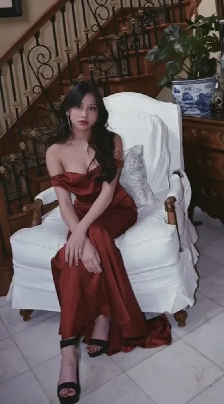 Burgundy Off Shoulder Evening Dress Elegant Party Prom Dress cc1735