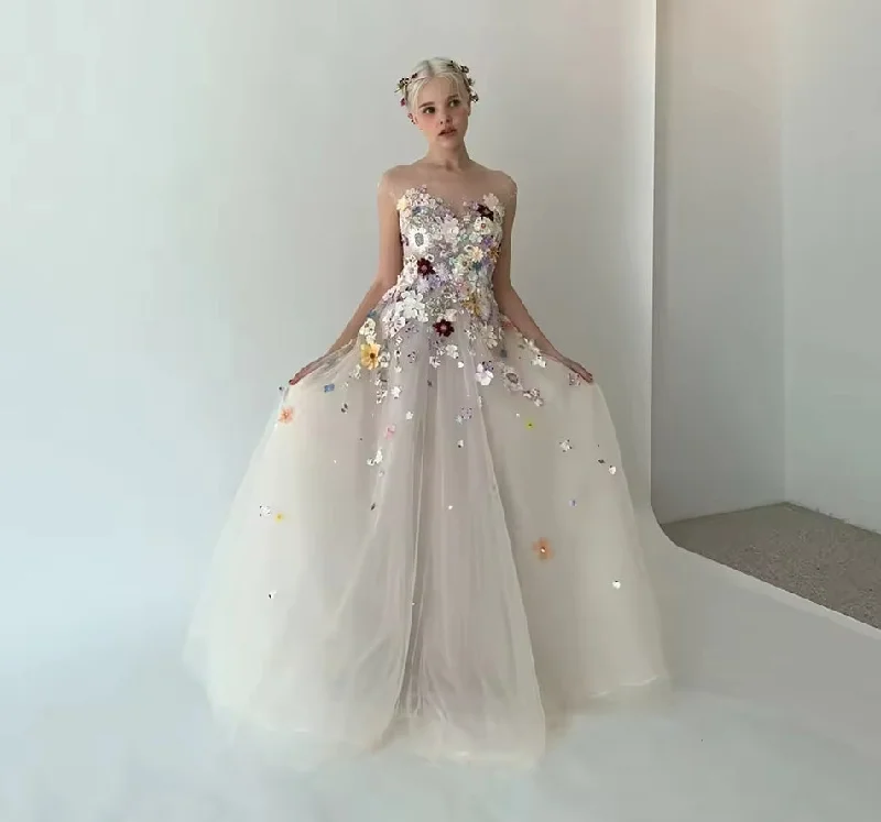 Princess Strapless Evening Dress 3D Lace Appliques Wedding Photo Shoot Prom Gowns Tulle Corset Back Formal Party Dress Princess Strapless Evening Dress 3D Lace Appliques Wedding Photo Shoot Prom Gowns Tulle Corset Back Formal Party Dress