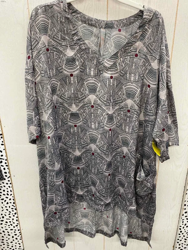 Melissa McCarthy SEVEN Gray Womens Size 3X Shirt Nylon Fabric Polyester Fabric Spandex Fabric Melissa McCarthy SEVEN Gray Womens Size 3X Shirt Nylon Fabric Polyester Fabric Spandex Fabric